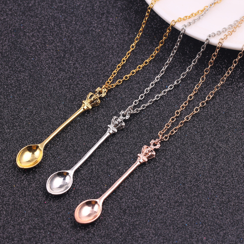 Vintage Collectible Spoons - Colar Vintage Alice com Pingente de