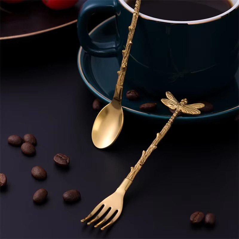 Novo vintage vários padrões li - Vintage Collectible Spoons avaliação e preço